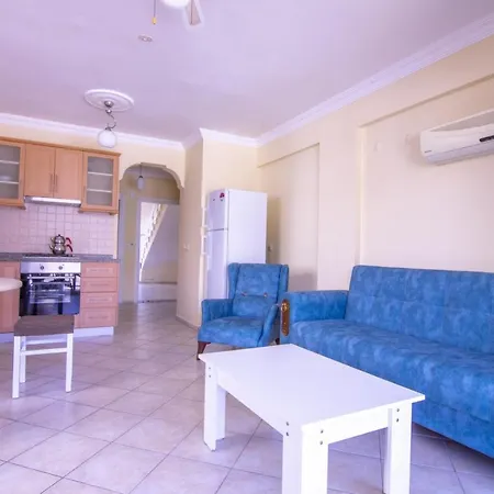 Sunset Beach Club Aqualettings Lighthouse 19 Апартаменты *