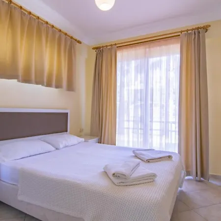 Апартаменты Sunset Beach Club Aqualettings Lighthouse 19 *