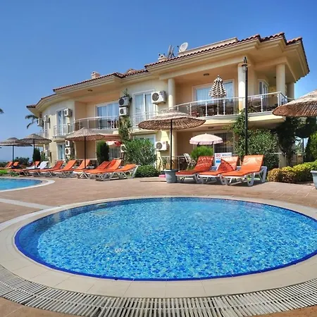 Sunset Beach Club Aqualettings Lighthouse 19 Апартаменты